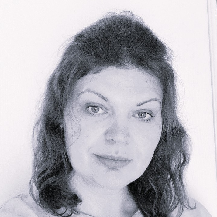 Iullia APANASOVA